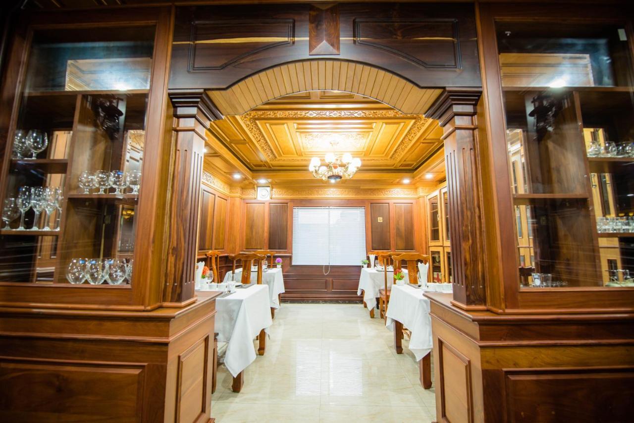 Soubandith Hotel Pakse Exterior foto