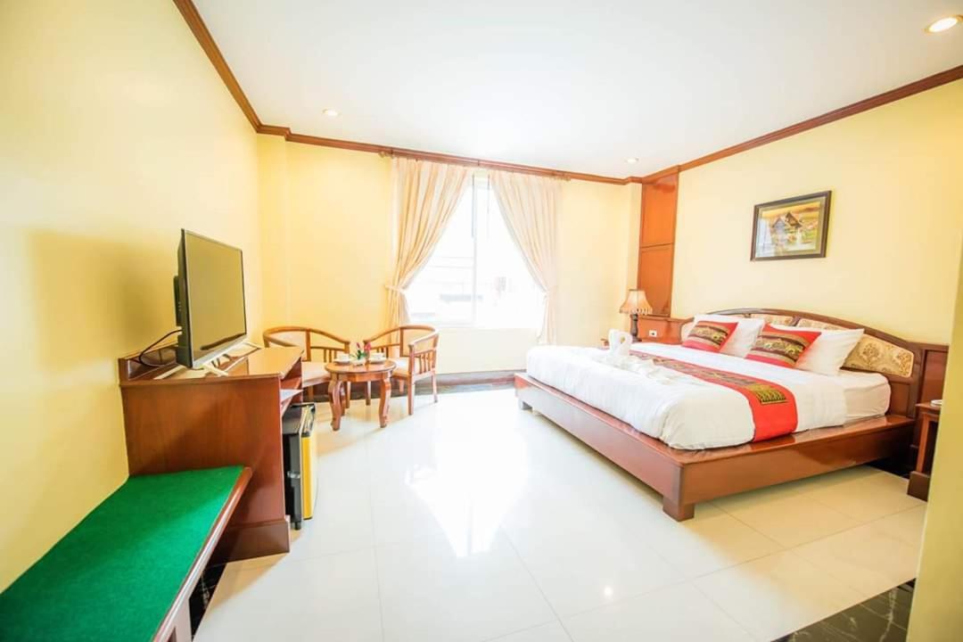 Soubandith Hotel Pakse Exterior foto