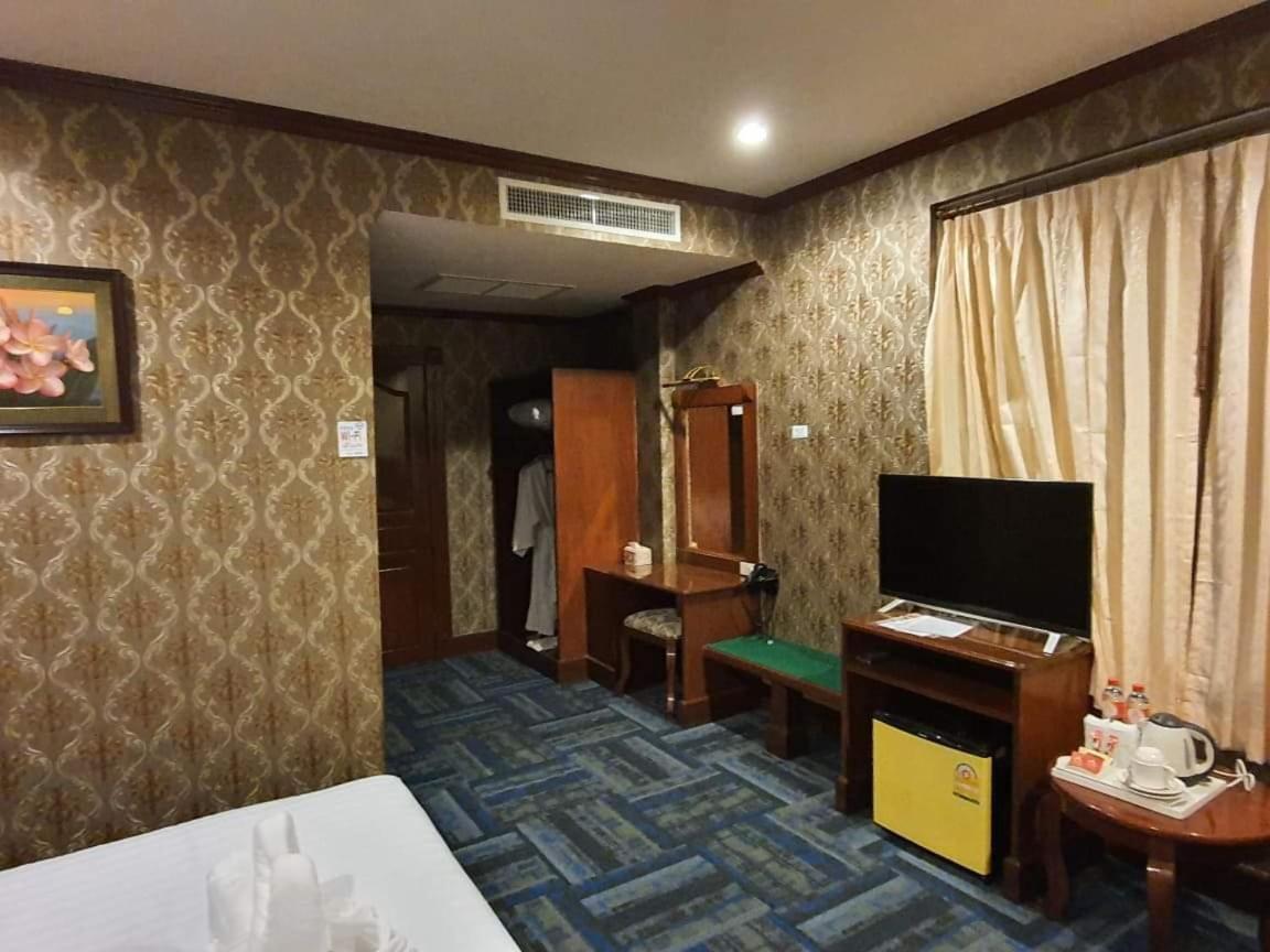 Soubandith Hotel Pakse Exterior foto